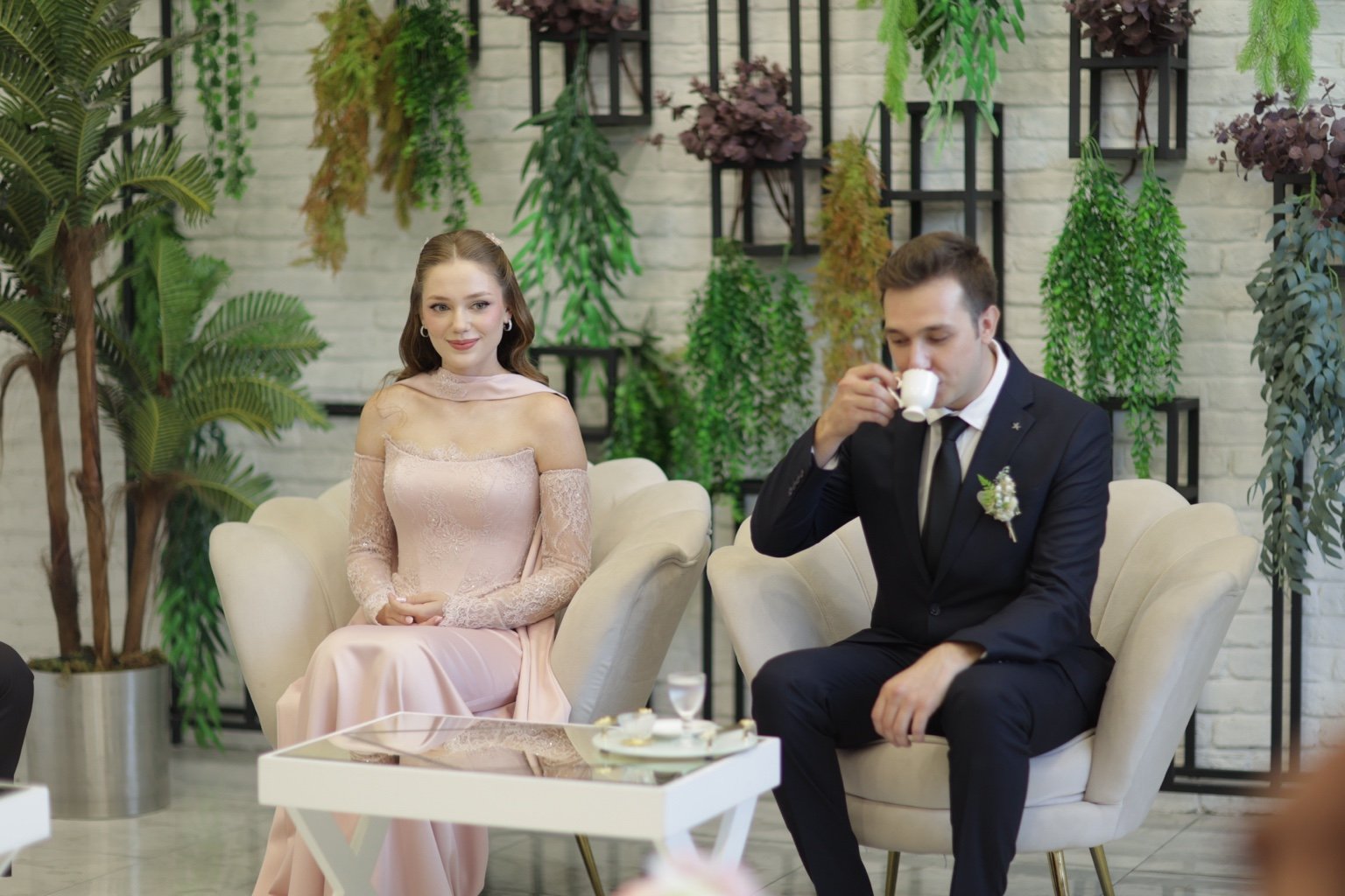 Bella Davet'te nişan anı